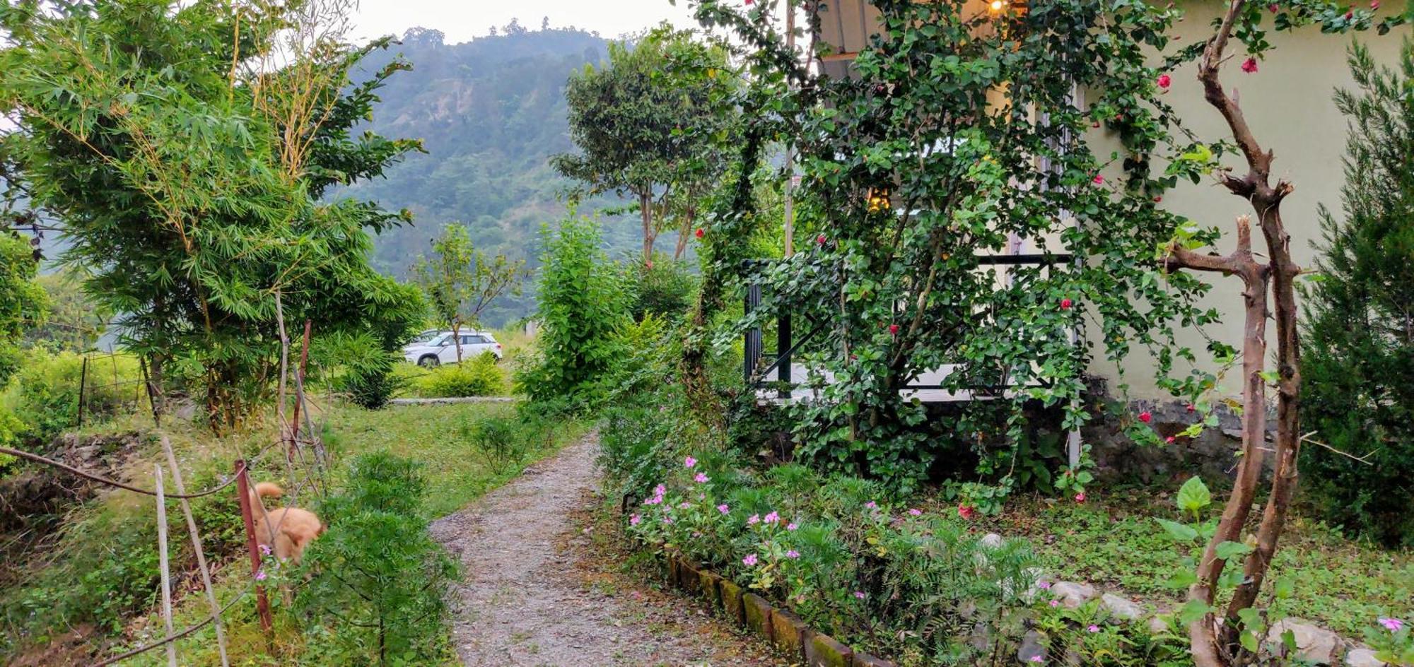 Shoolin Jungle Resort Rishīkesh Eksteriør bilde