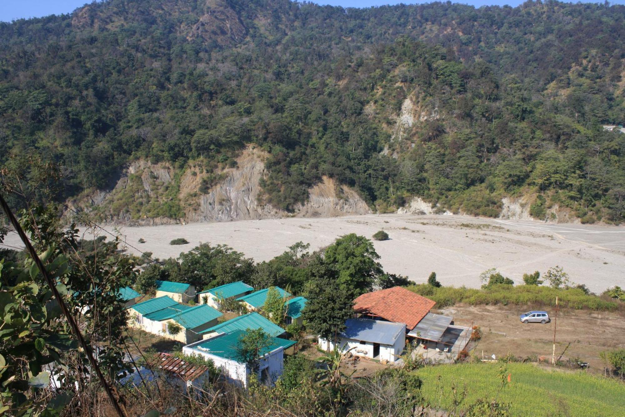 Shoolin Jungle Resort Rishīkesh Eksteriør bilde